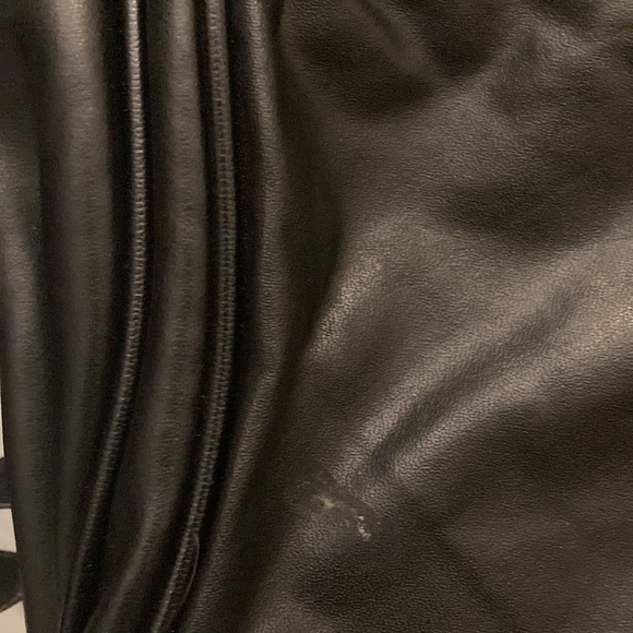 Black Cross body bag - Picture 8 of 8